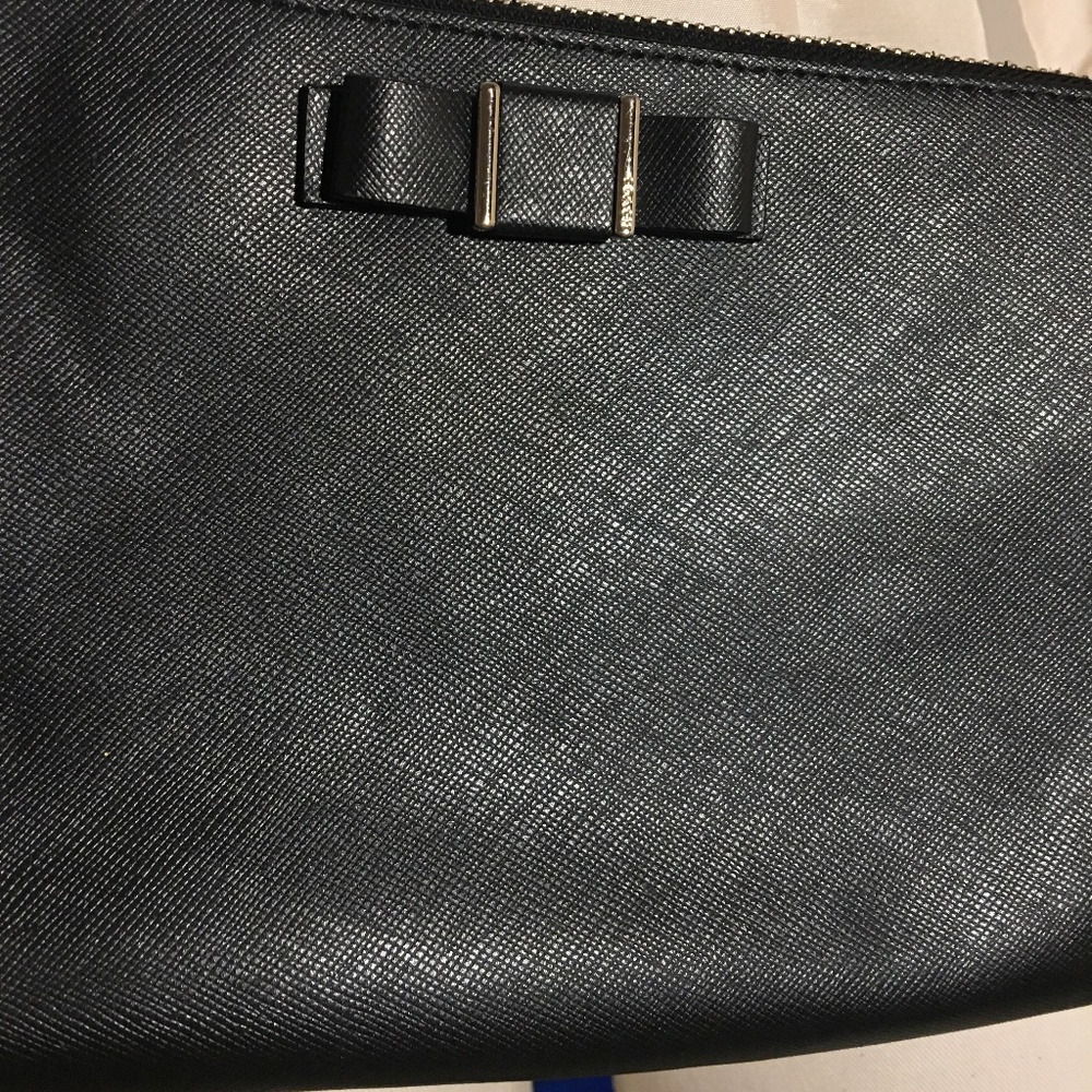 Coach small purse - Picture 2 of 4